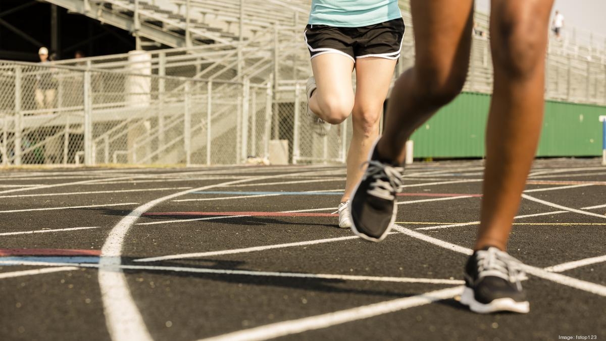 Wisconsin Interscholastic Athletic Association approves Wisconsin high school athletes can benefit from NIL opportunities