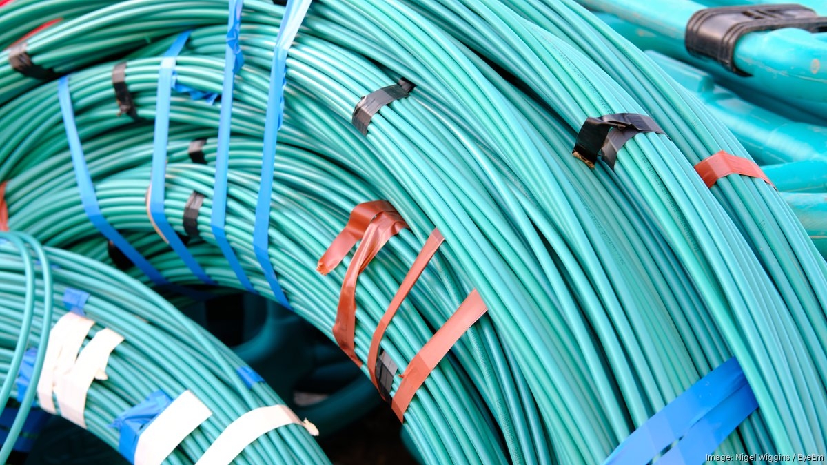 Missouri fiber company reaches $285M deal to buy Ohio company out of bankruptcy