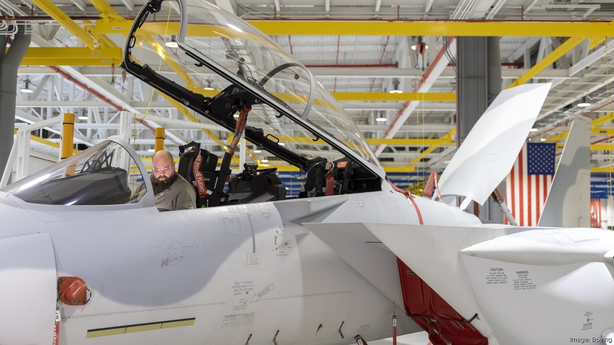 Boeing machinists strike at St. Louis defense plants