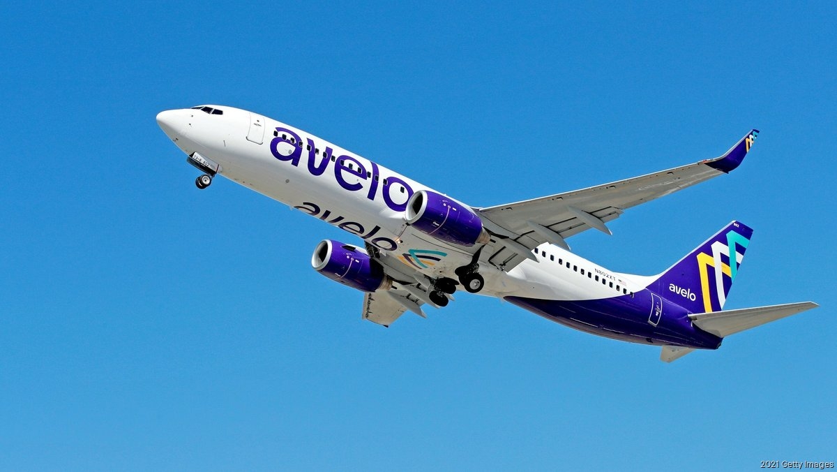Avelo Airlines begins flights from Houston's Hobby Airport to North Carolina coast