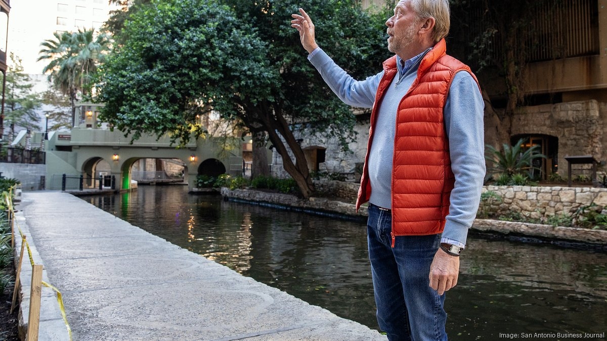 Floodgate luxury apartments rise on challenging River Walk site after years of persistence