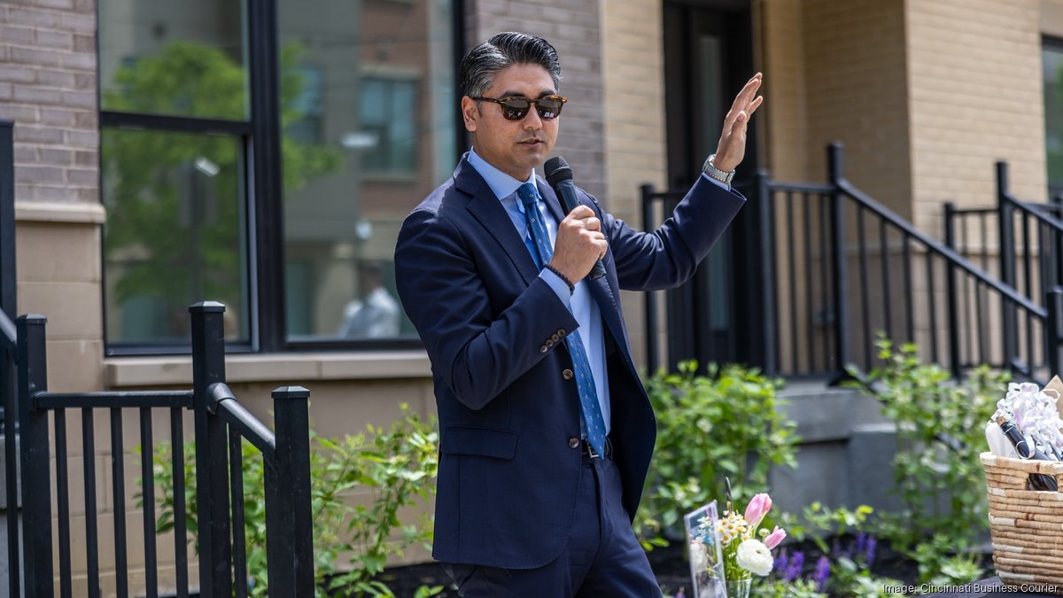 As primary nears, Mayor Aftab Pureval touts Connected Communities at new rowhouse development