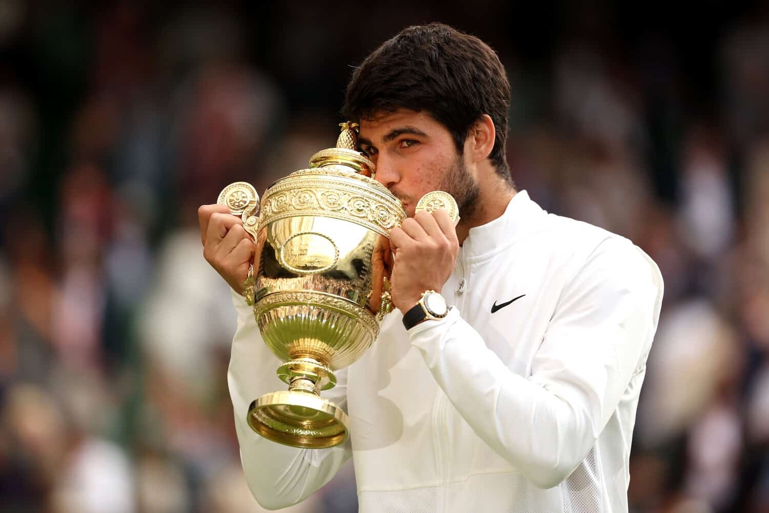 Fearless Alcaraz has third Wimbledon title in his sights