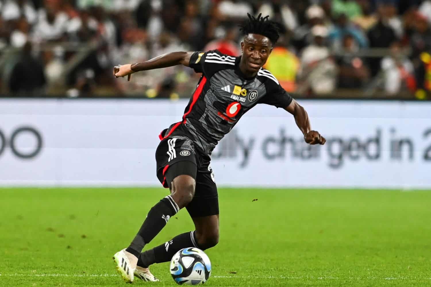 Congolese star to remain at Pirates despite limited game time