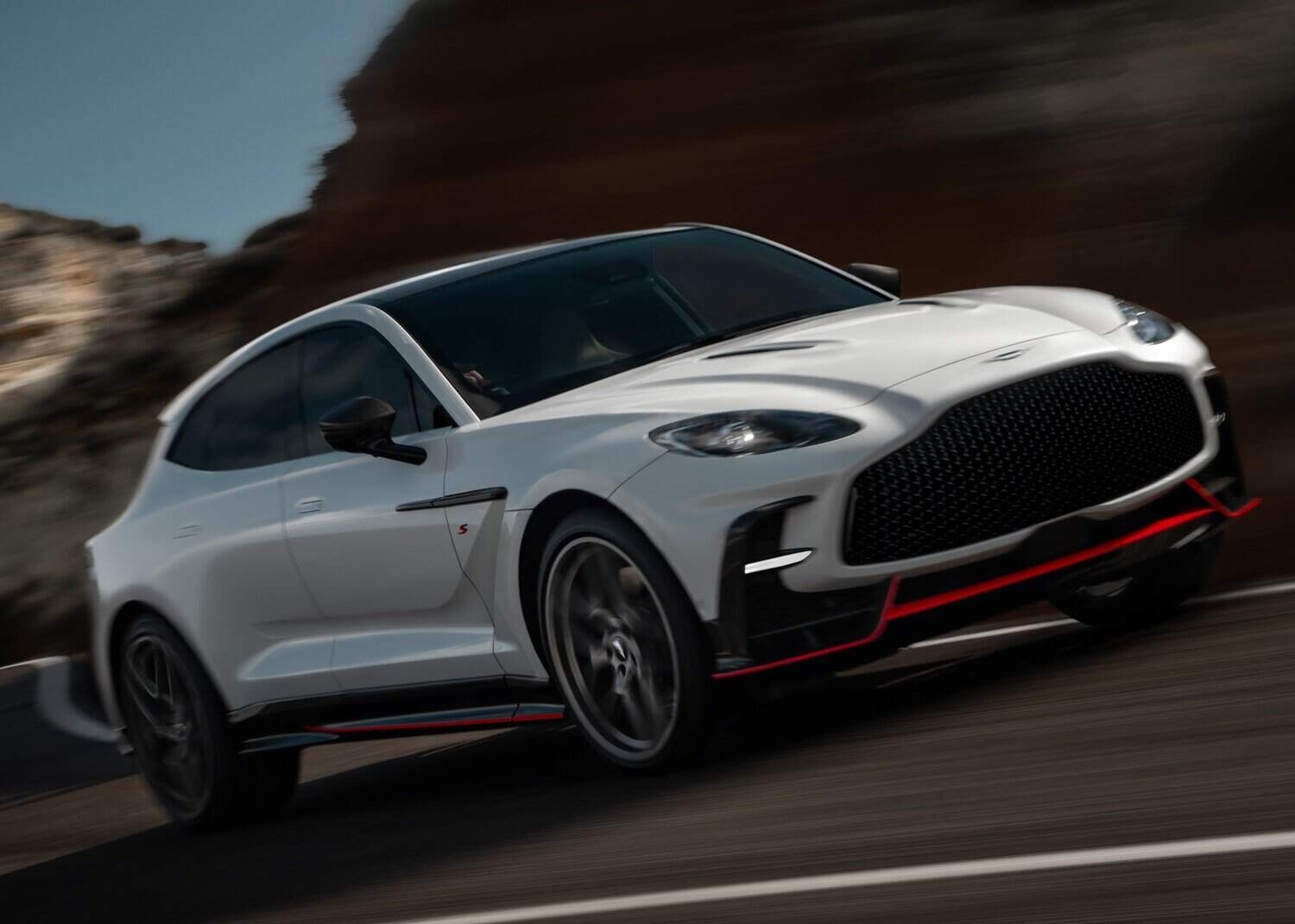 Weight reduced, power increased Aston Martin DBX S unleashed