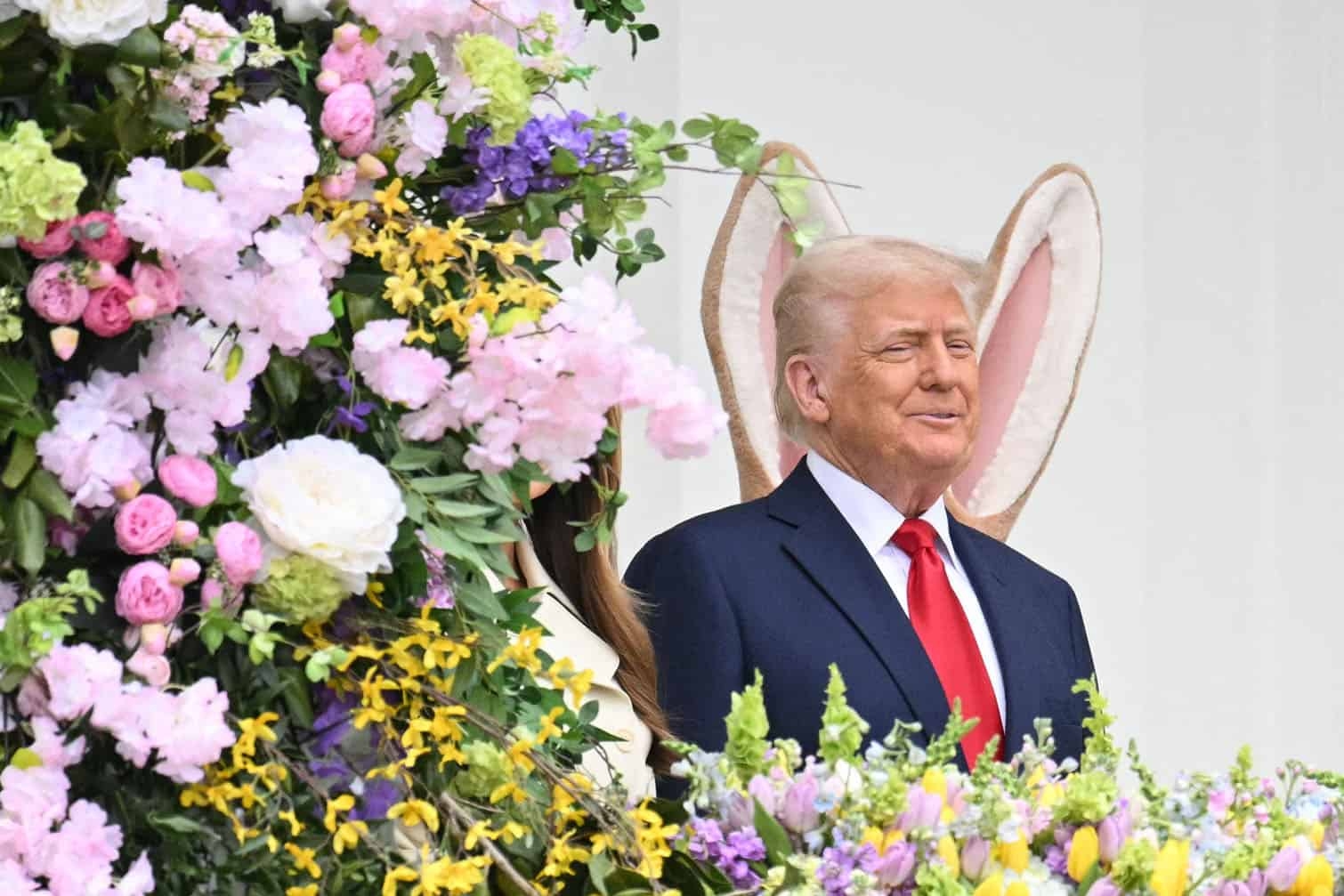 24 hours in pictures, 22 April 2025