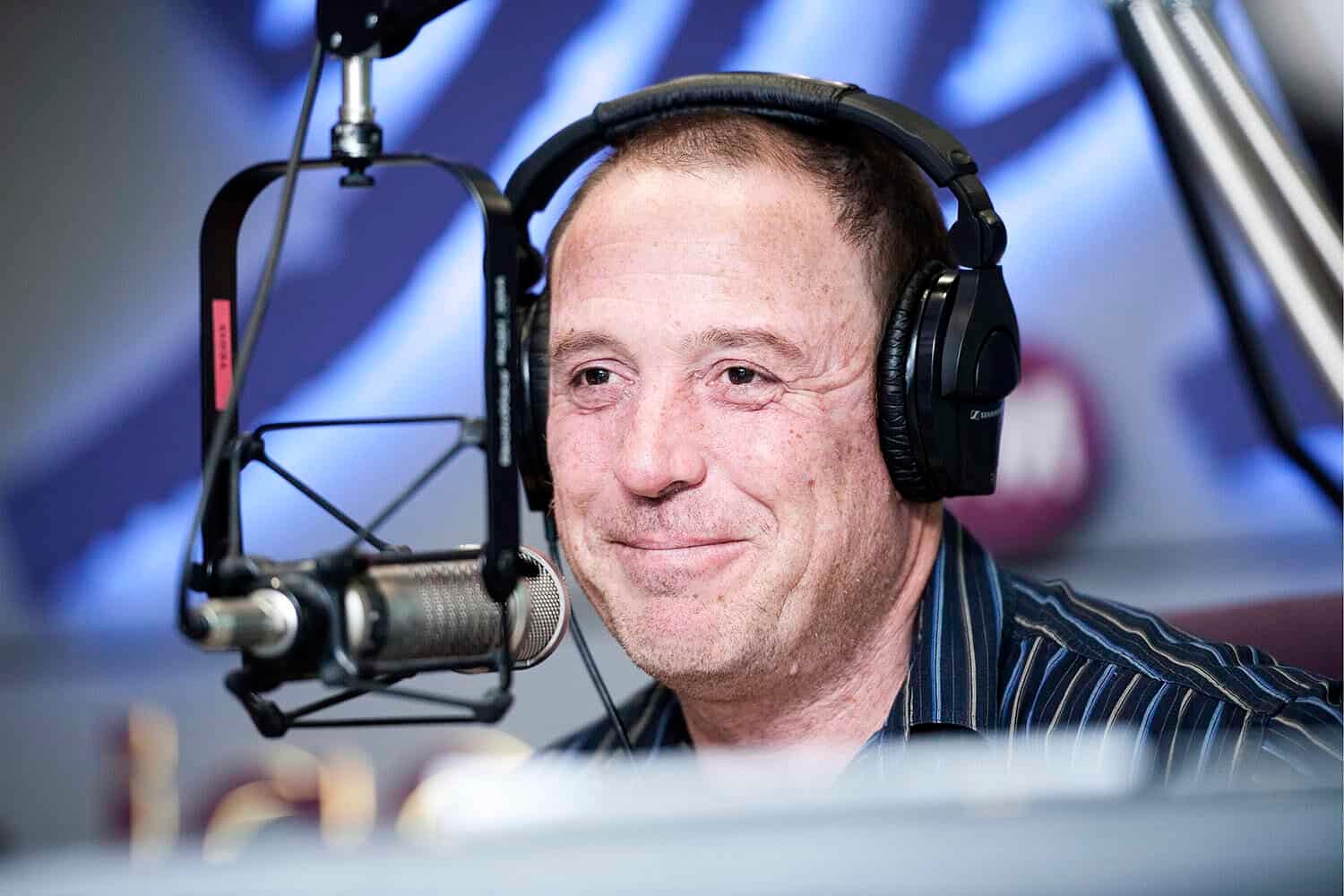 Stars Shine for Darren Scott: Join the Benefit Concert