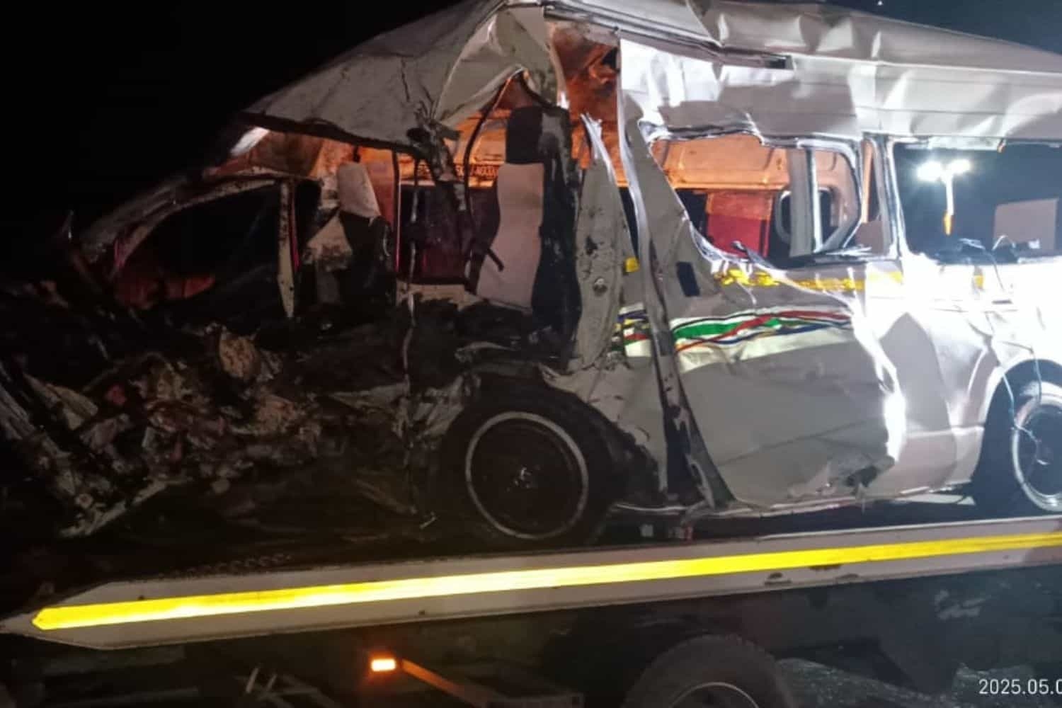 15 killed, five injured in head-on crash in Eastern Cape