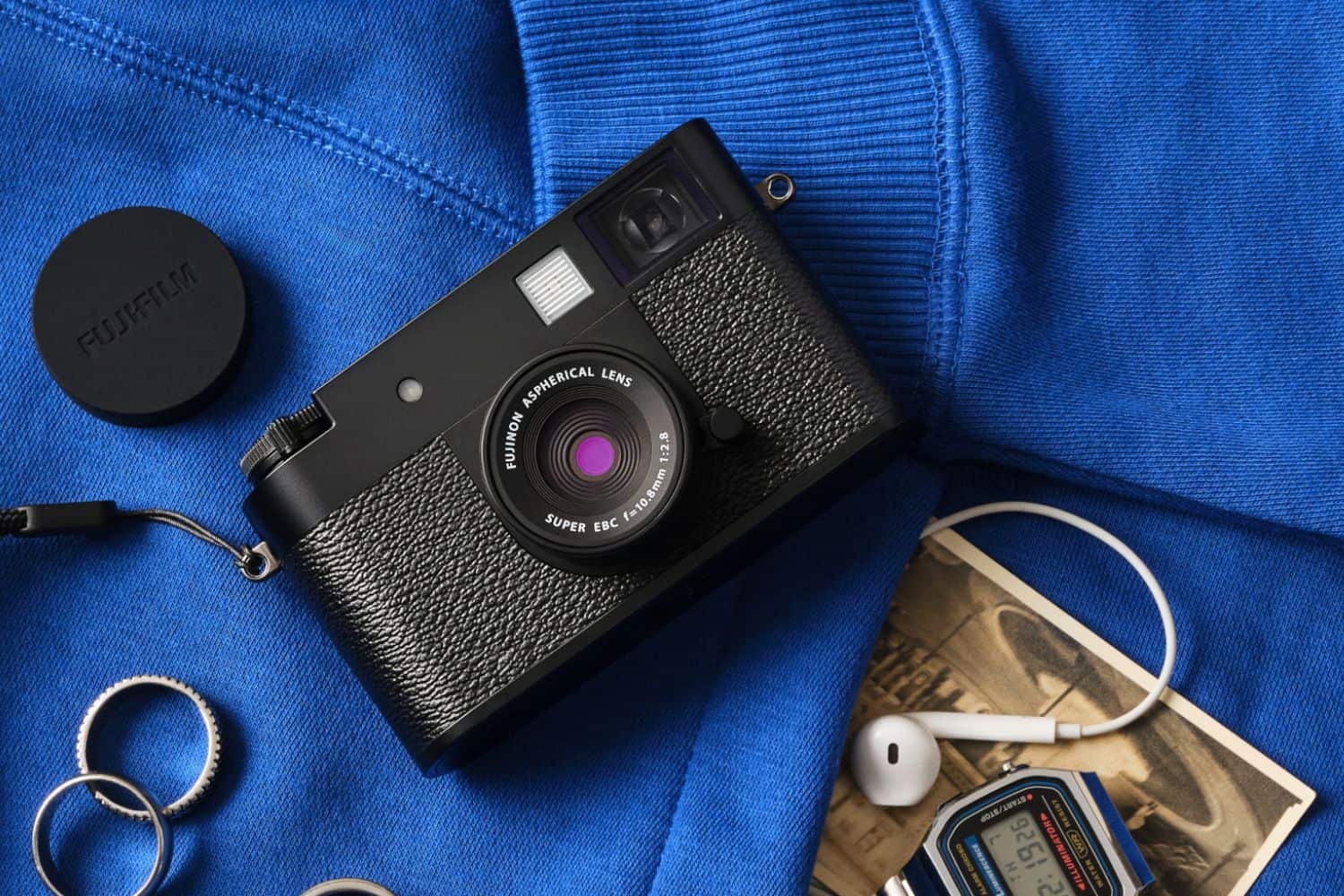 Fujifilm launches X Half camera to make photography fun again