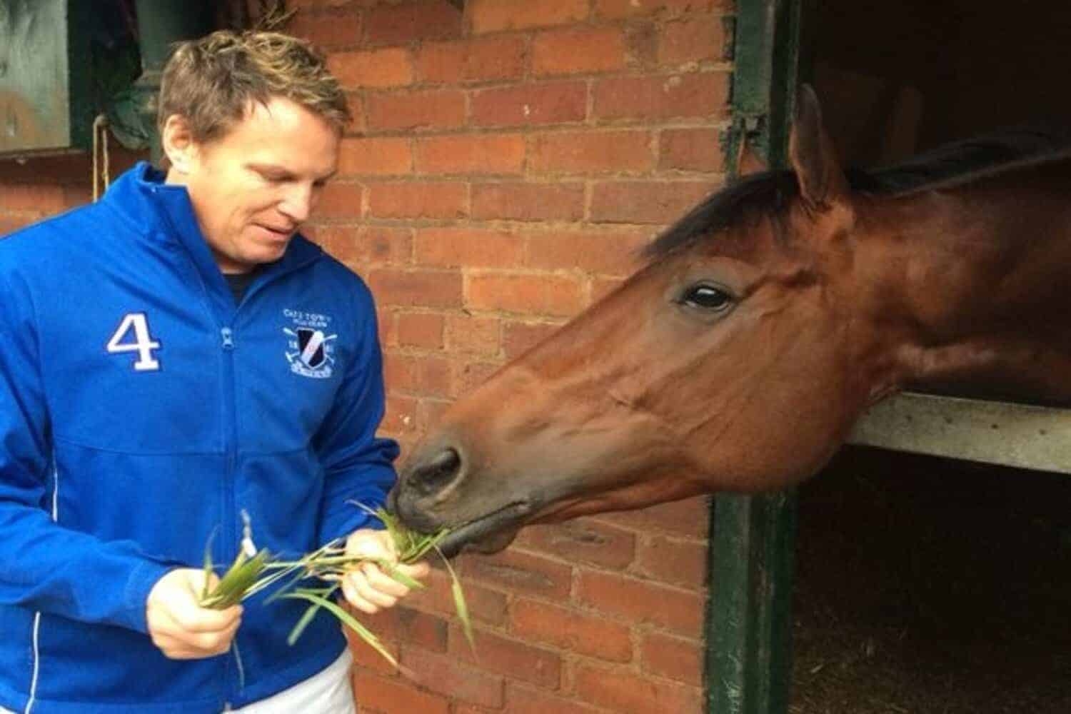Snaith sextet top entries for Daily News 2000