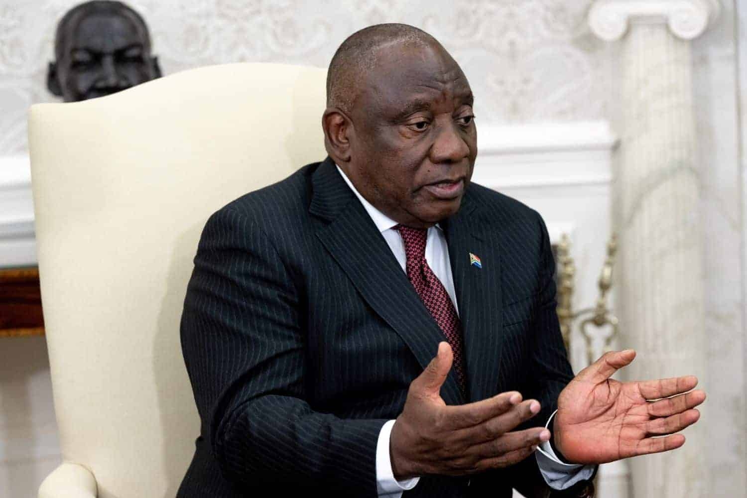 What those on the plane to Washington said prior to Trump- Ramaphosa showdown