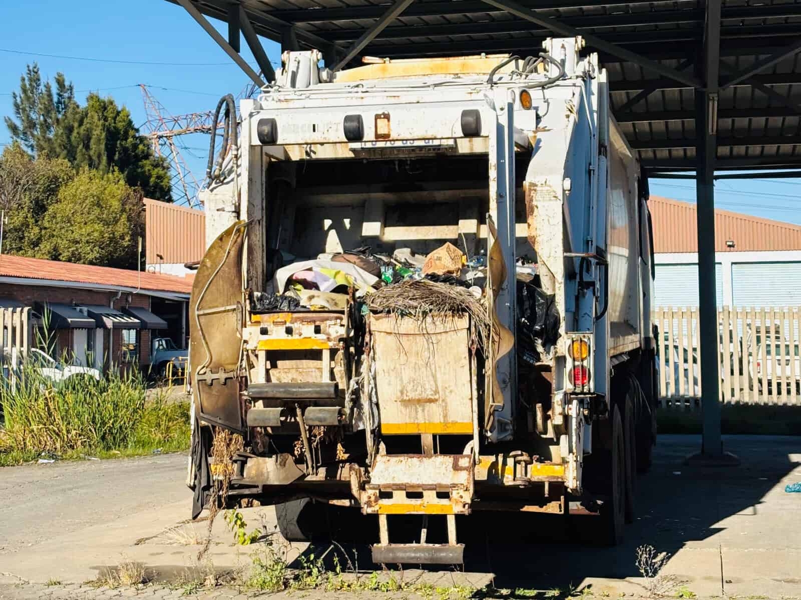These Gauteng municipalities are lagging behind with their refuse collection bills