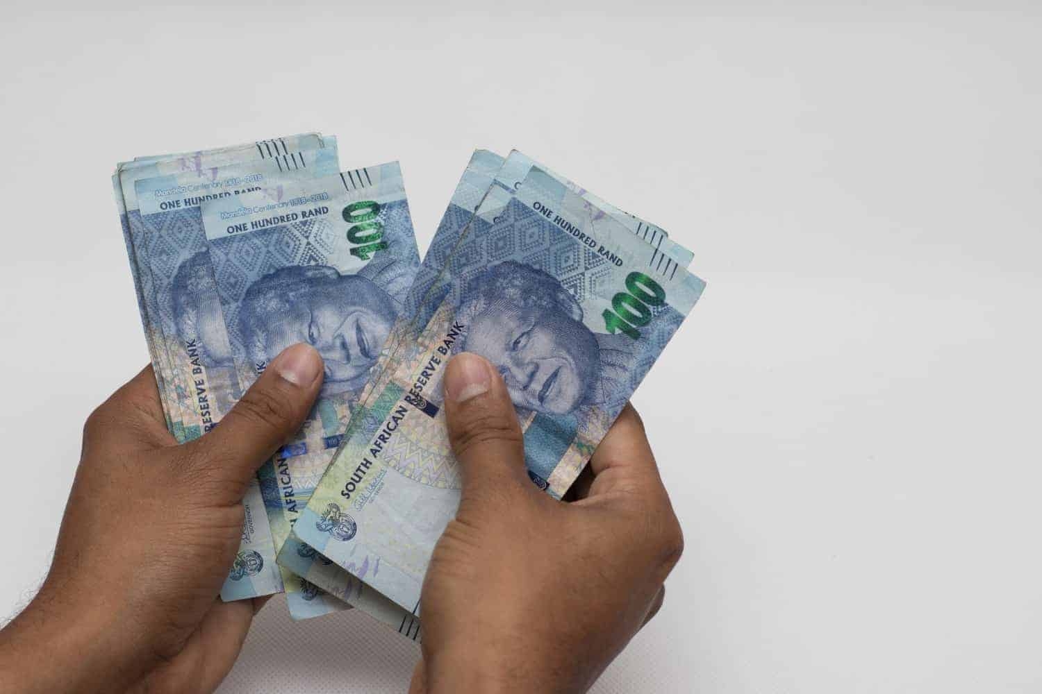 Over R40 million per year spent on salaries for 24 arts and culture CEOs