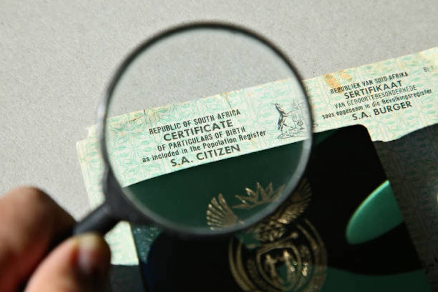 Only South Africans receive birth certificates, says home affairs