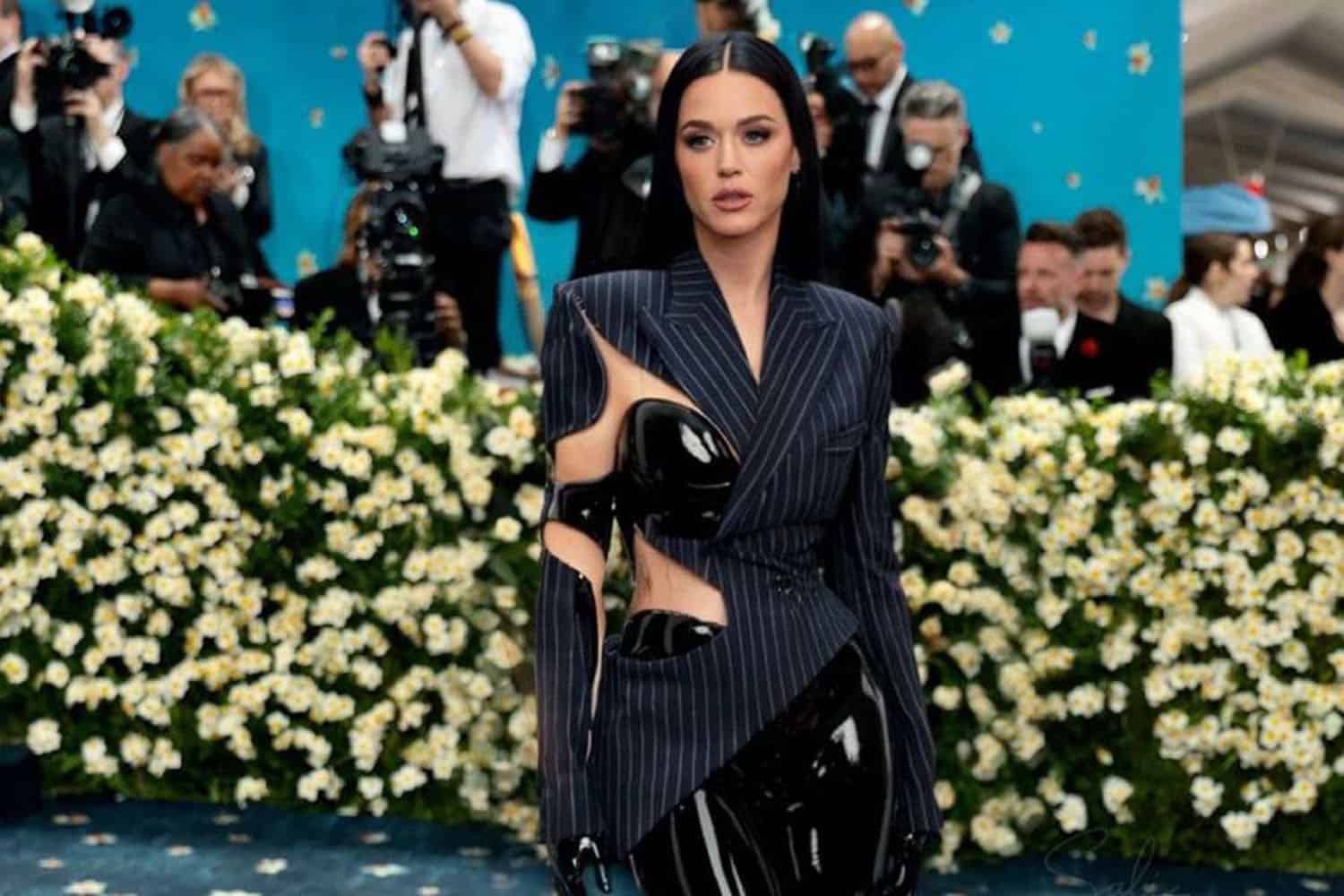 Katy Perry missed the Met Gala, but AI stole the spotlight!"Katy Perry Missed the Met Gala, But AI Stole the Spotlight!"