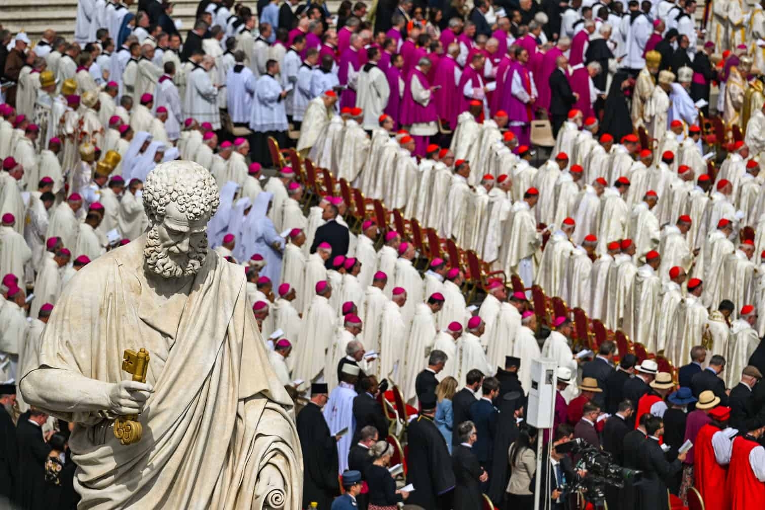 48 hours in pictures, 18 May 2025