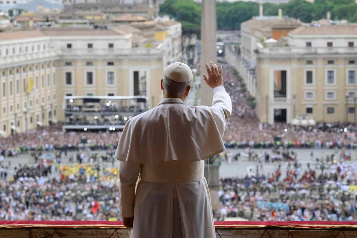 48 hours in pictures, 11 May 2025