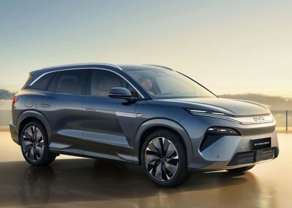 South Africa next? BYD unwraps flagship three-row Sealion 8