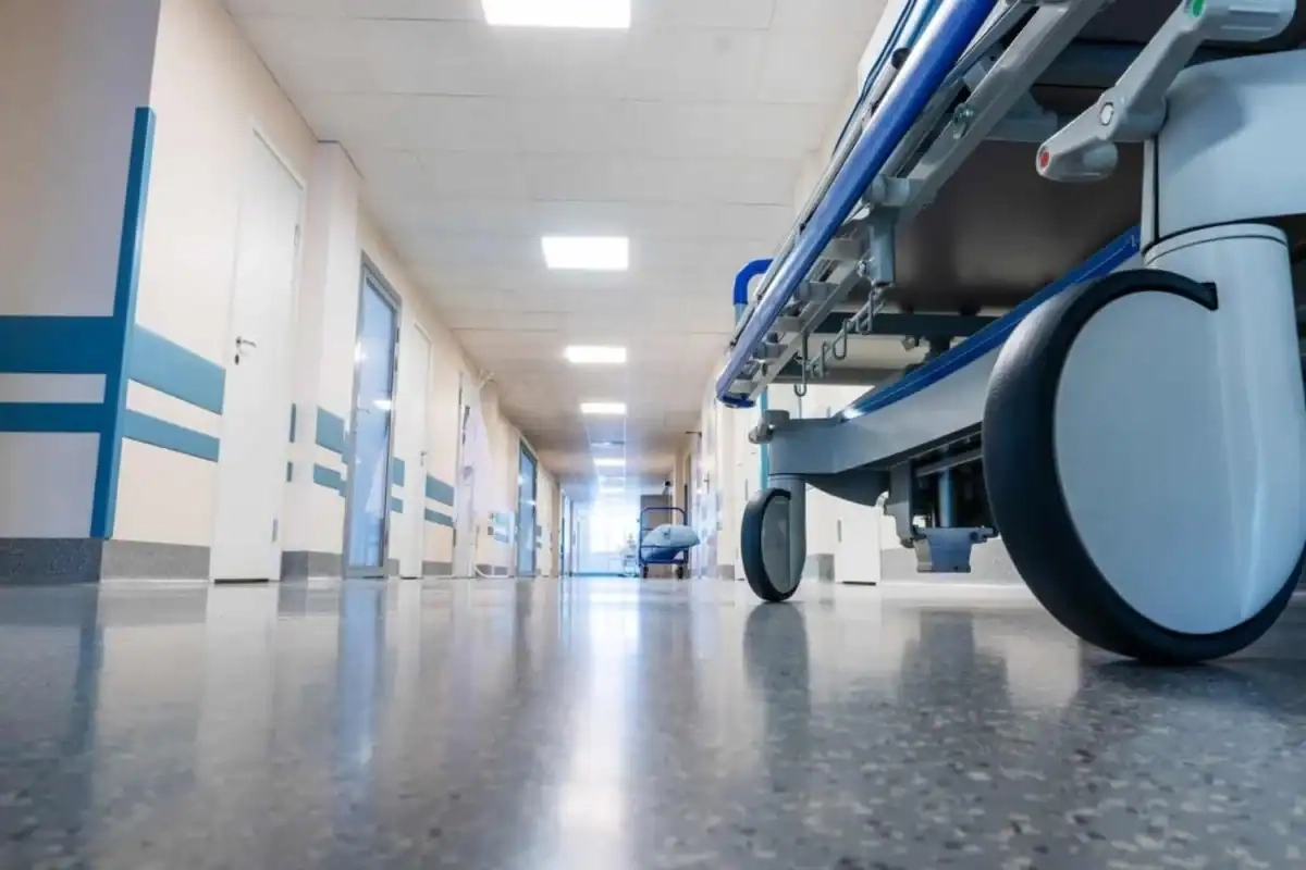 Government slammed for not employing health inspectors as food poisoning incidents rise