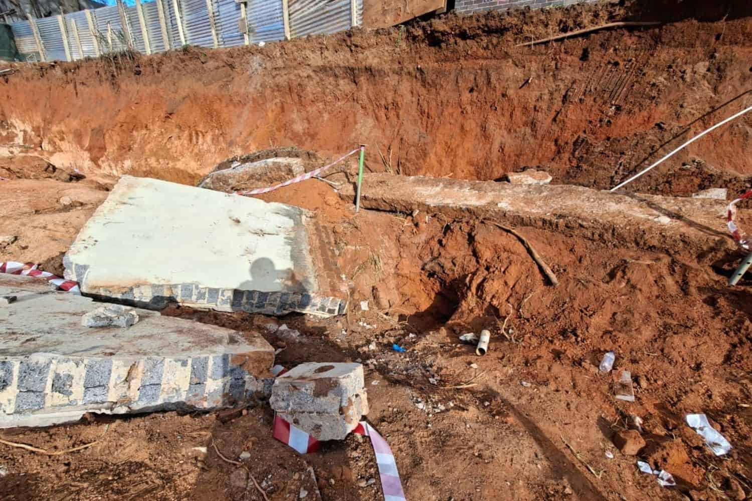Three injured after wall collapses in Houghton, Johannesburg