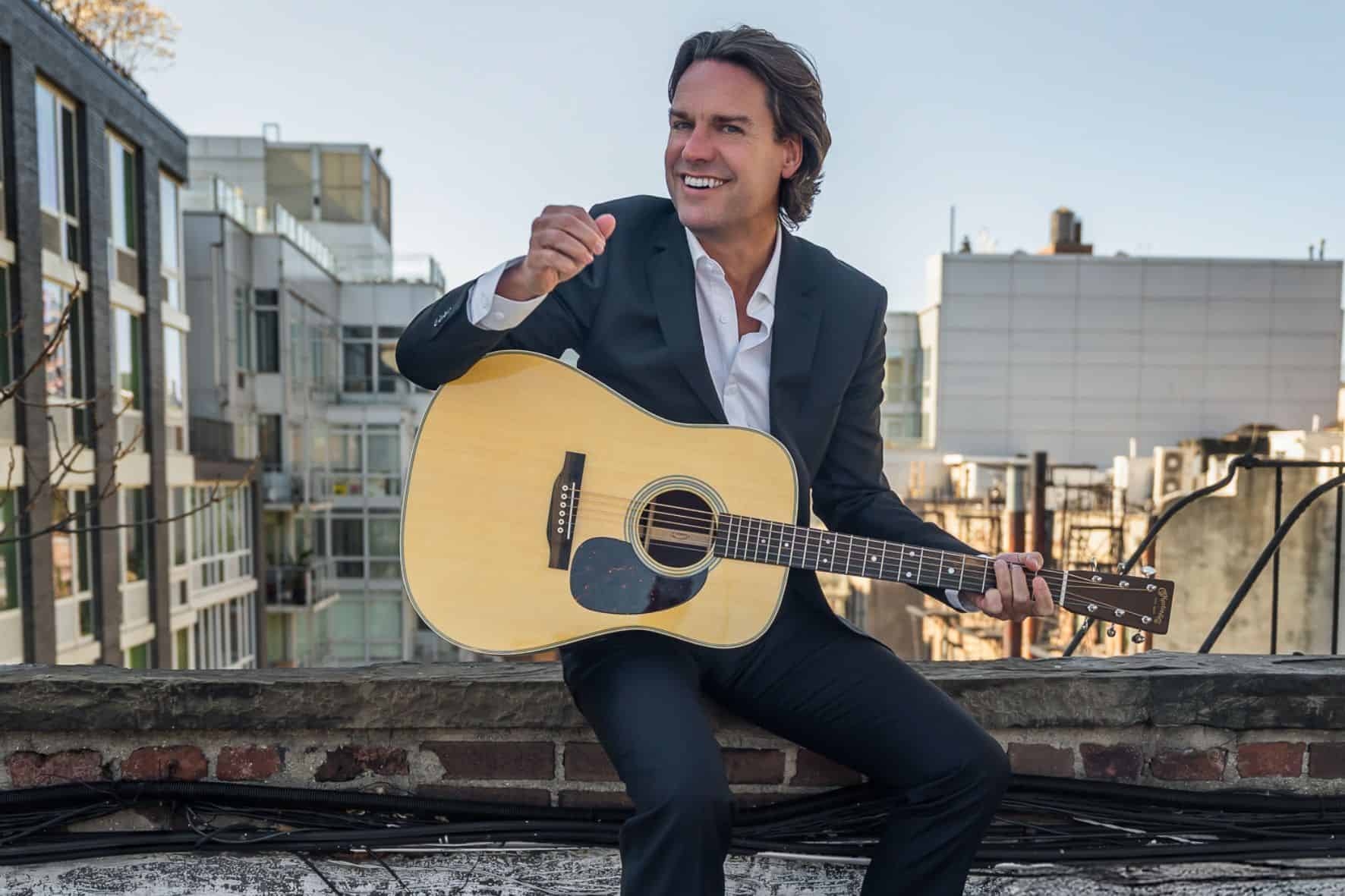 Songwriter Jann Klose collabs in joyful melody