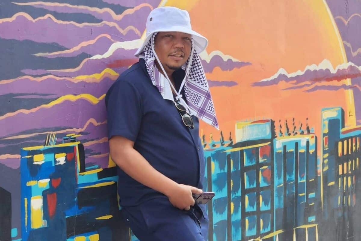 Presley Chweneyagae: Mourners gathered at Mmabatho like they did in 2018 for HHP