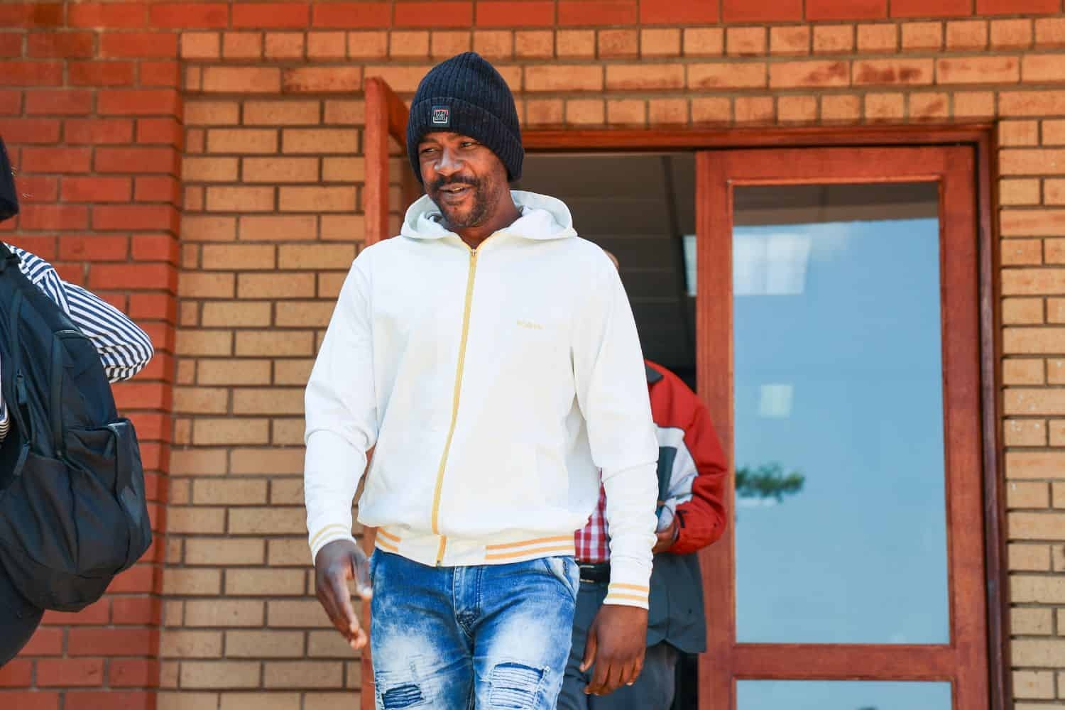 ‘He seems to be walking fine': Video contradicts Longwe Twala injury claim in Senzo Meyiwa murder trial