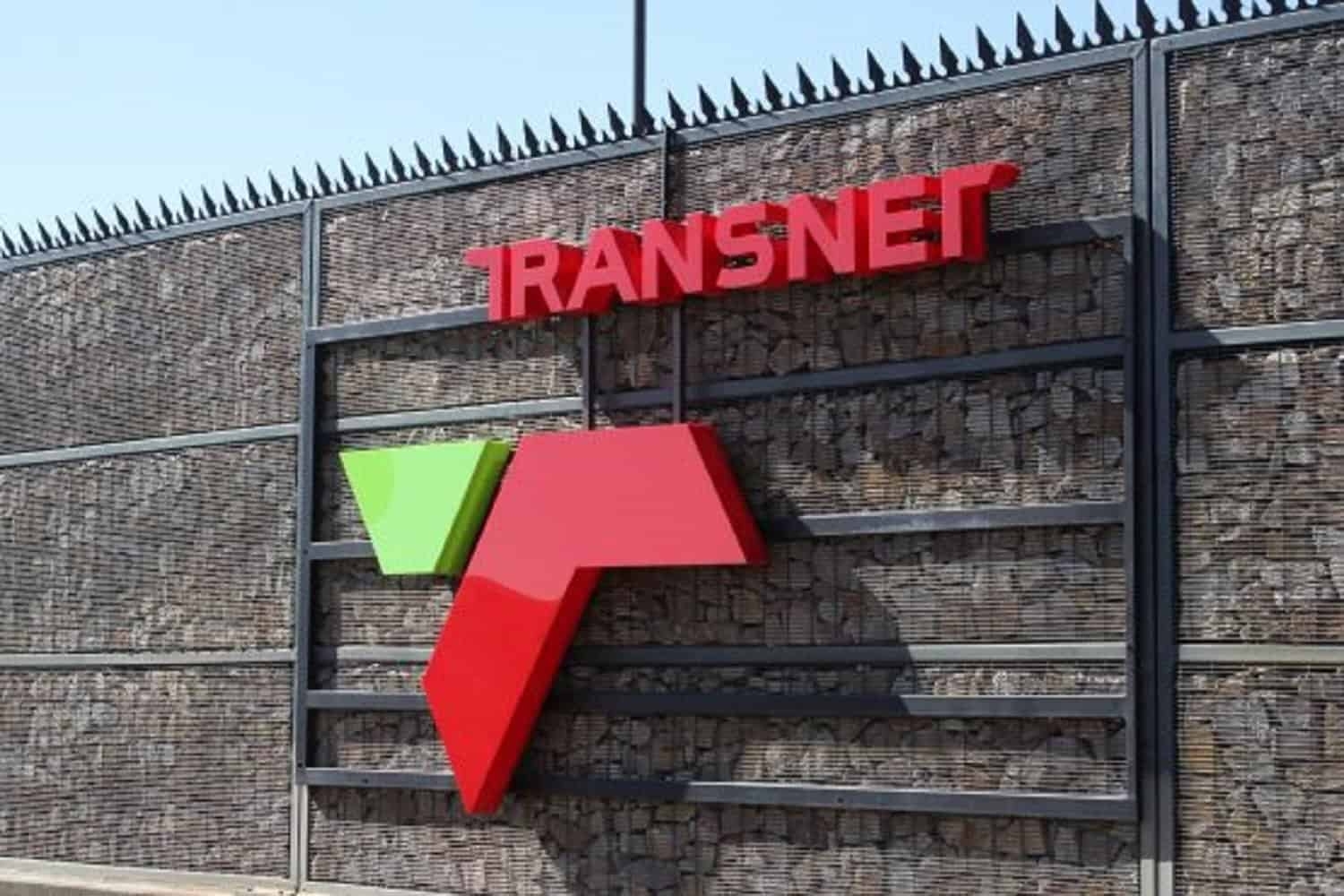 Transnet capitulating to unions shows lack of leadership on both sides