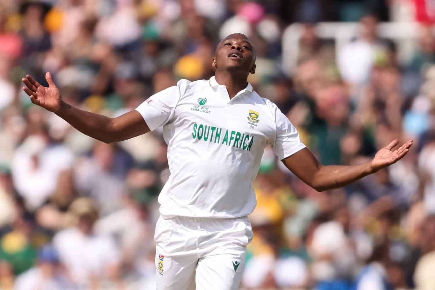 Kagiso Rabada shines for Proteas on seesaw opening day of Test final
