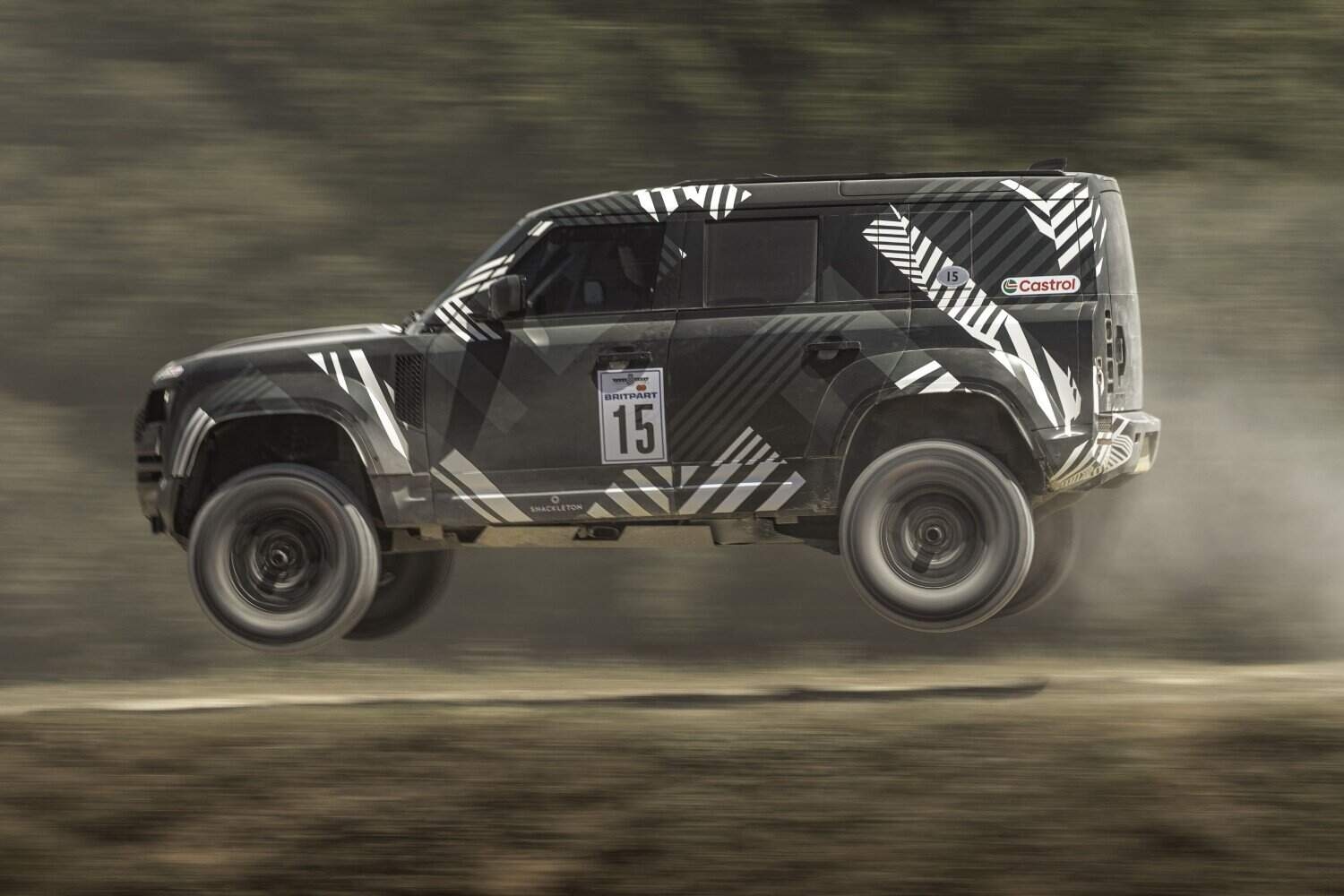 Testing continues for almost Dakar Rally-ready Defender D7X-R