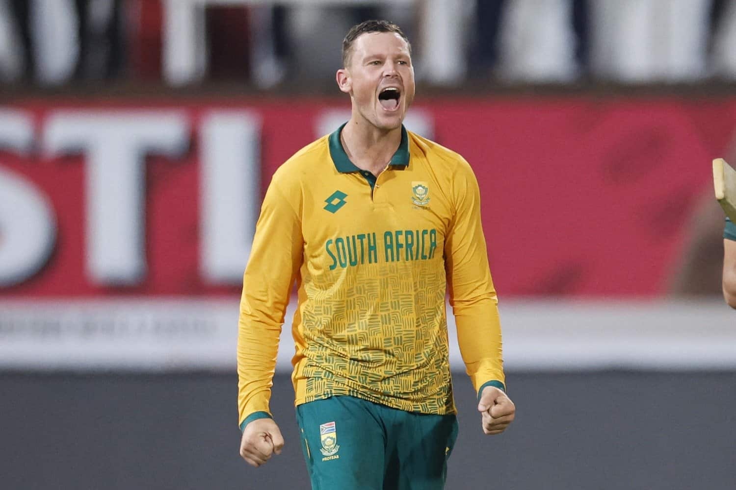 All-round effort carries Proteas to victory in T20 tri-series opener