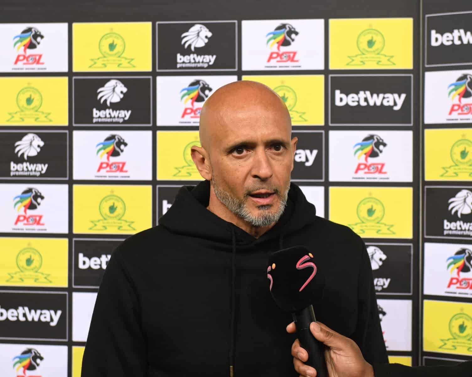 'Take Mofokeng out of Pirates and they'll struggle,'