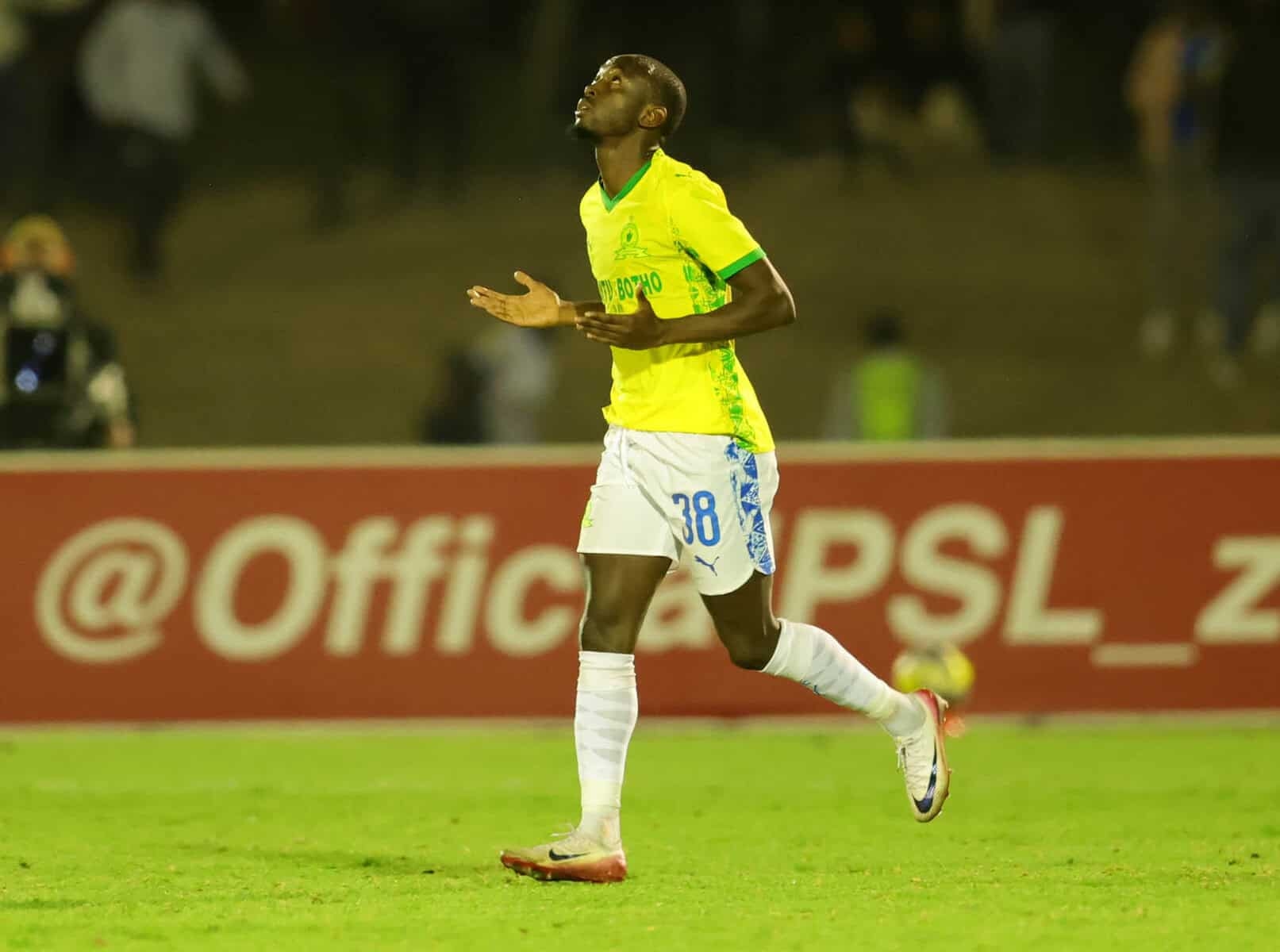 Sundowns leave it late to sink Magesi