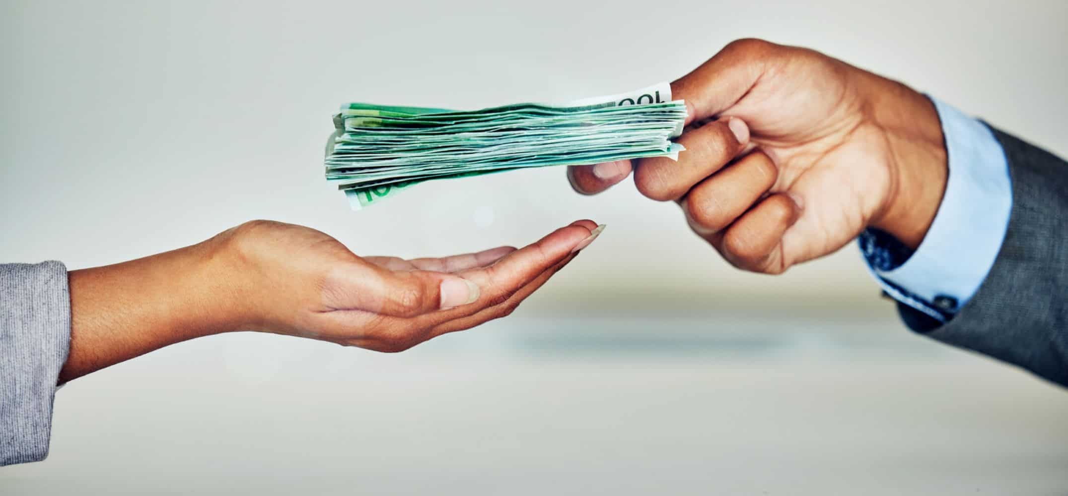 Lower wage workers being exploited as 43% of South Africans buy food on credit