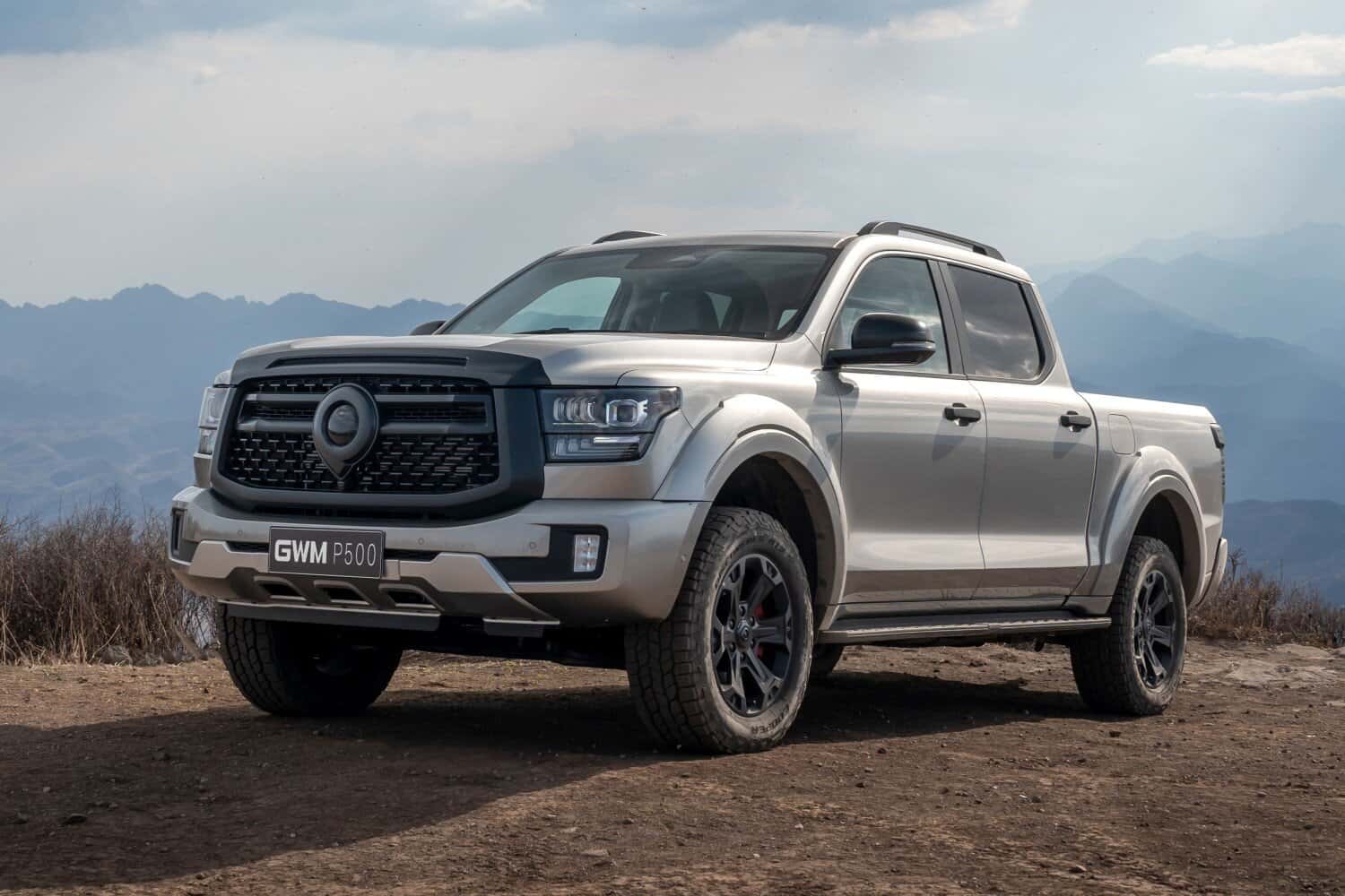 Updated GWM P500 bakkie swops out chrome for black touches
