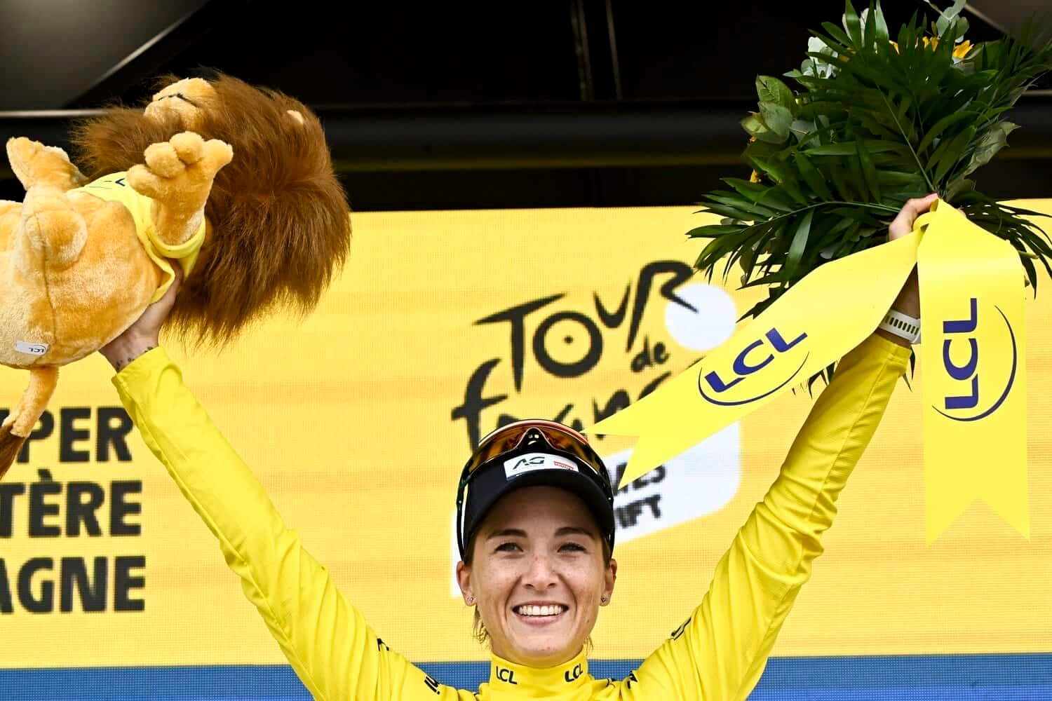 Africa's Kim le Court Pienaar stuns Tour Femmes