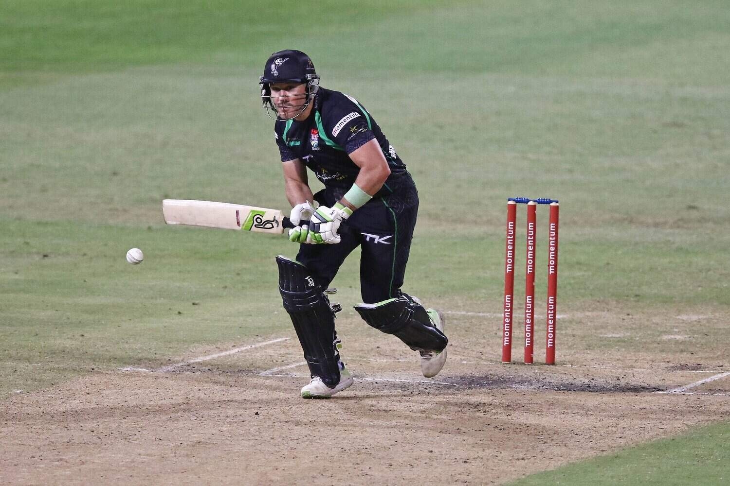 SA ‘champions' beat Aussies in last-ball thriller to qualify for legends final