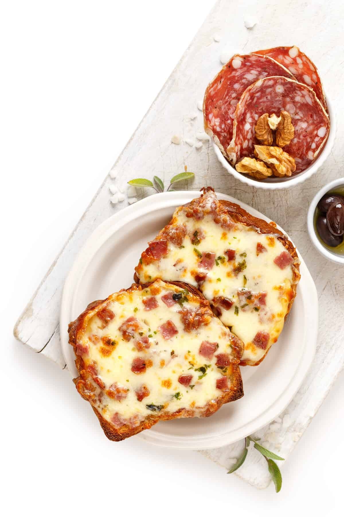 Recipe of the day: Fire-toasted pizza jaffle with Italian salami