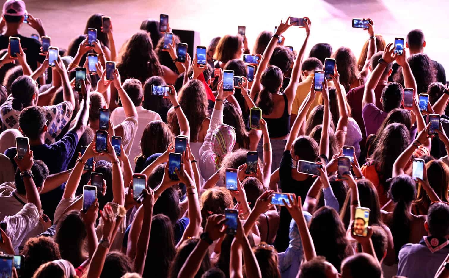 24 hours in pictures, 6 August 2025