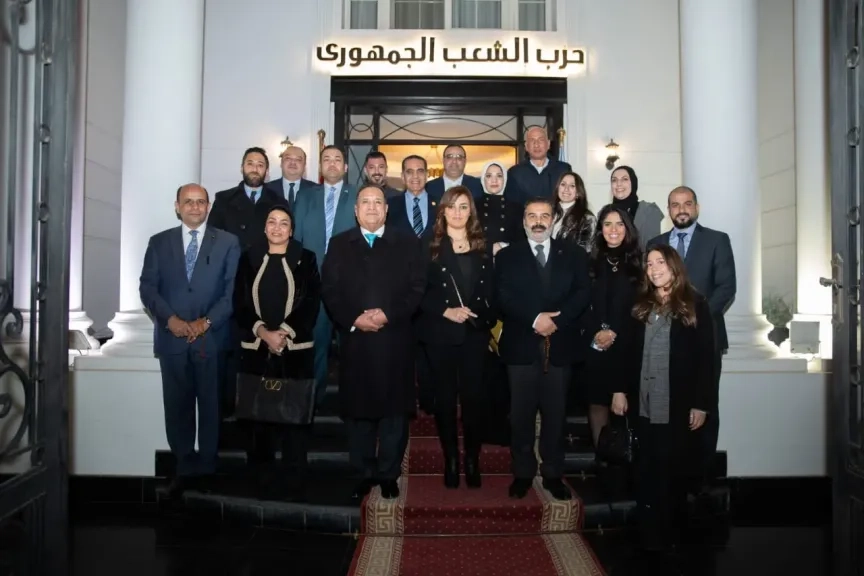 أمين الشعب الجمهوري بالإسكندرية يشارك في توقيع بروتوكول تعاون الحزب مع شركة 'فيزيتا' لإدارة العيادات