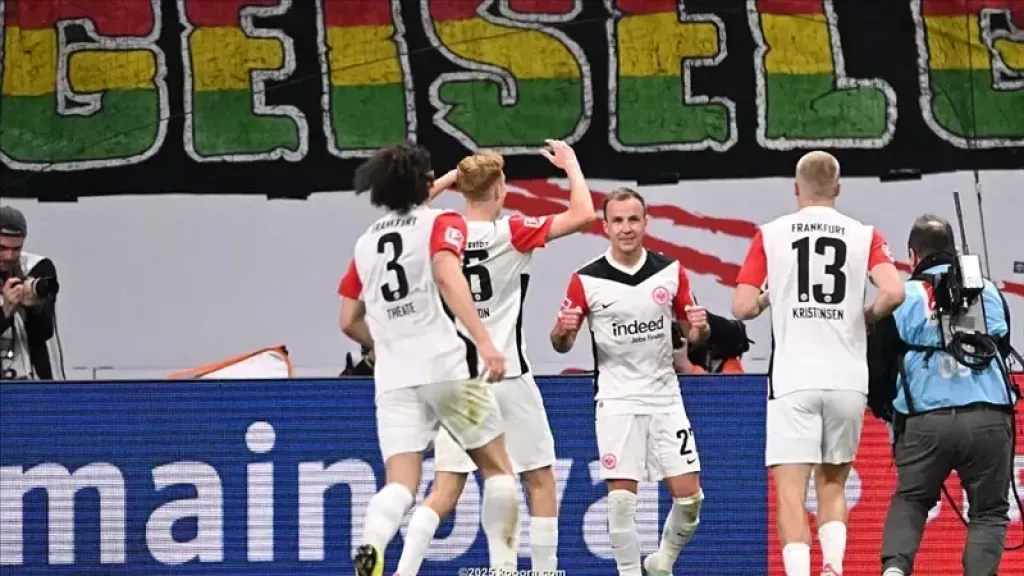 آينتراخت فرانكفورت يفوز على شتوتجارت في الدوري الالماني