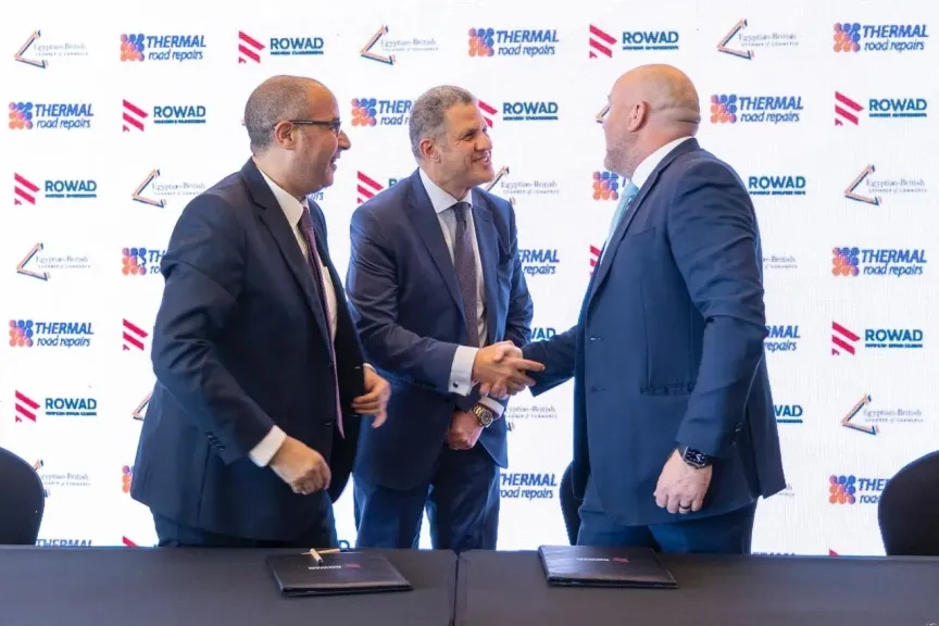 رواد الهندسة الحديثة توقع بروتوكول تعاون مع ' Thermal Road Repairs' البريطانية