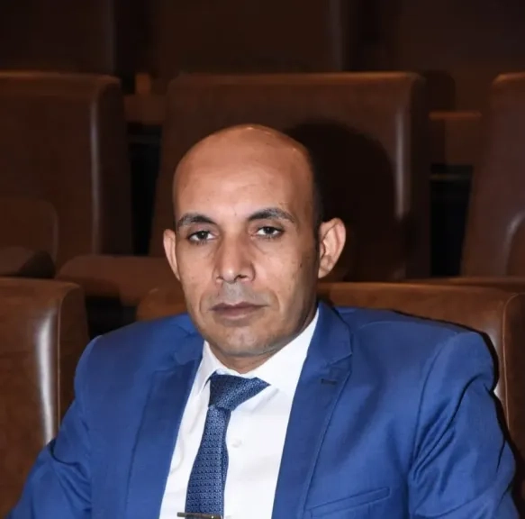 محمود العربي يكتب: إغلاق هرمز.. الطريق الأسرع نحو تضخم عالمي وصدمات اقتصادية عابرة للقارات
