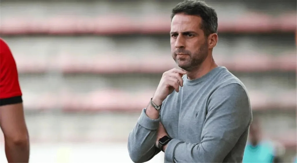يانيك فيريرا يصل القاهرة لقيادة الزمالك خلفاً لأيمن الرمادي