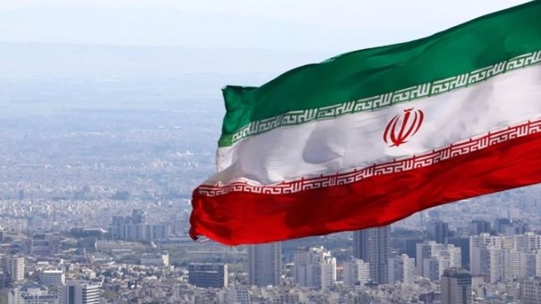 واشنطن تفتح الأبواب لتل أبيب..هل بدأ مخطط إسقاط النظام في طهران؟