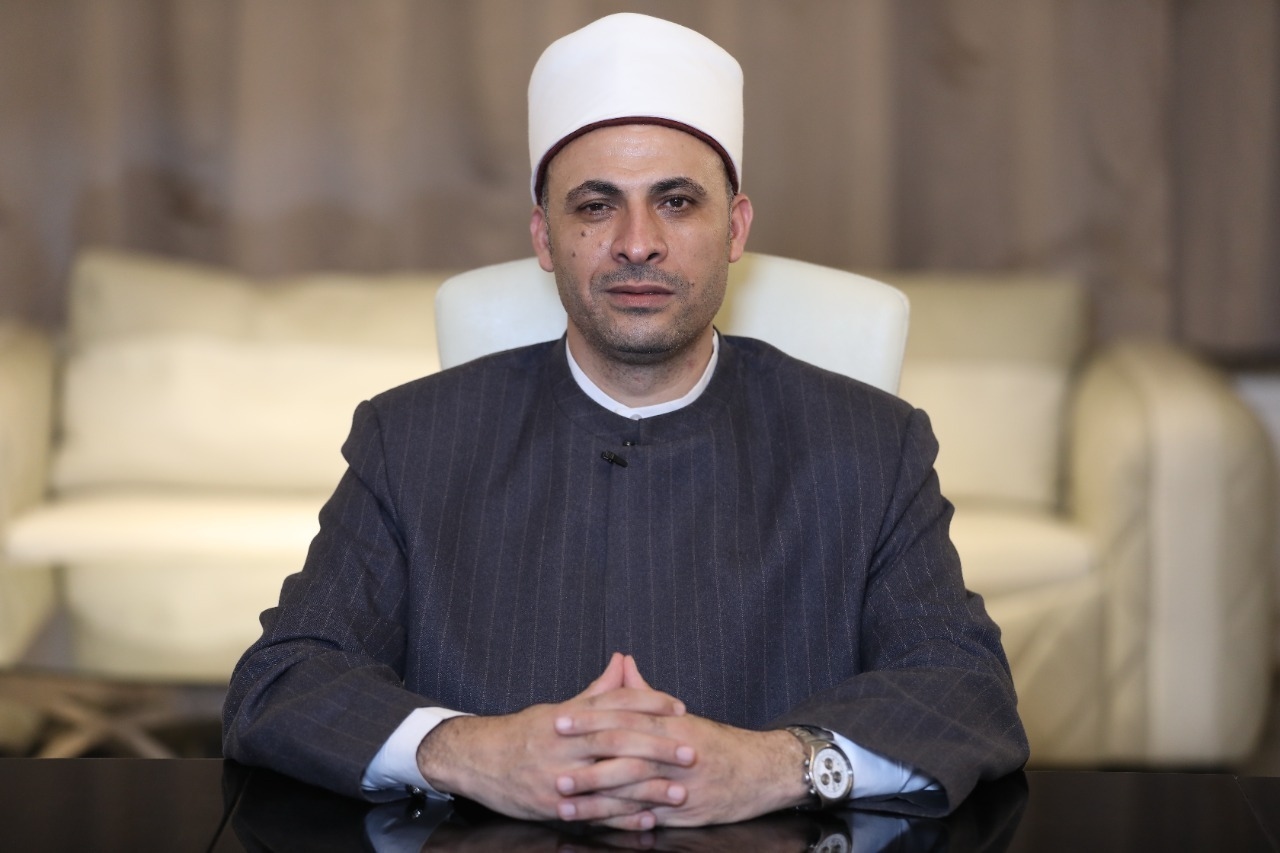 هشام عبد العزيز: الإسلام رسالة أخلاق وأحب الناس إلى الله أنفعهم للناس