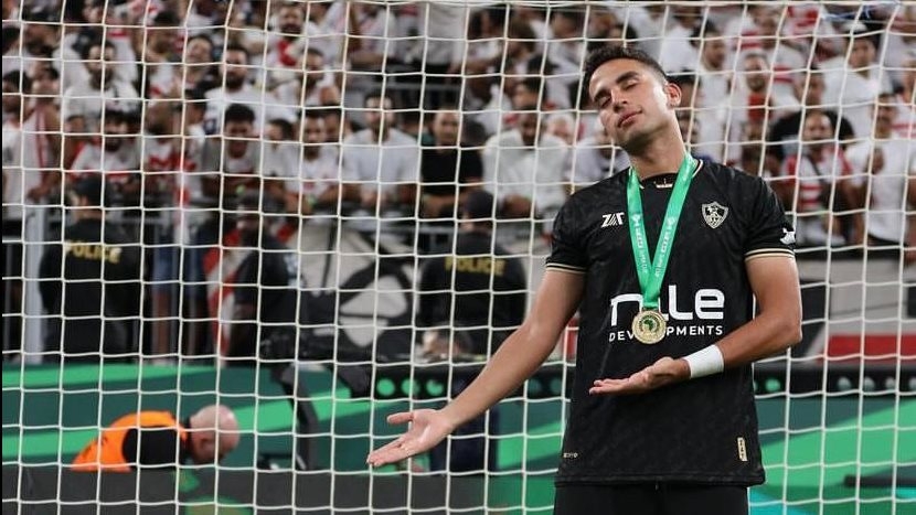 أيمن الشريعي : محمد حمدي سيعود لإنبي بغض النظر عن موقف الزمالك