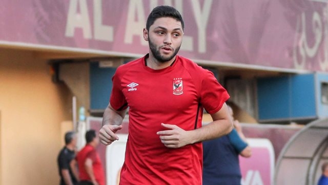 ٣ أندية.. كريم نيدفيد يتلقى عروضا للرحيل من الأهلي