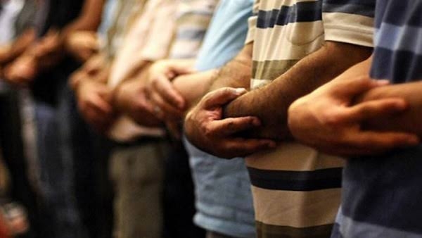 حكم صلاة الجنازة على أكثر من متوفى مرة واحدة وثوابها؟.. الإفتاء توضح
