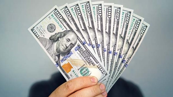 أقل سعر دولار اليوم السبت 7-6-2025